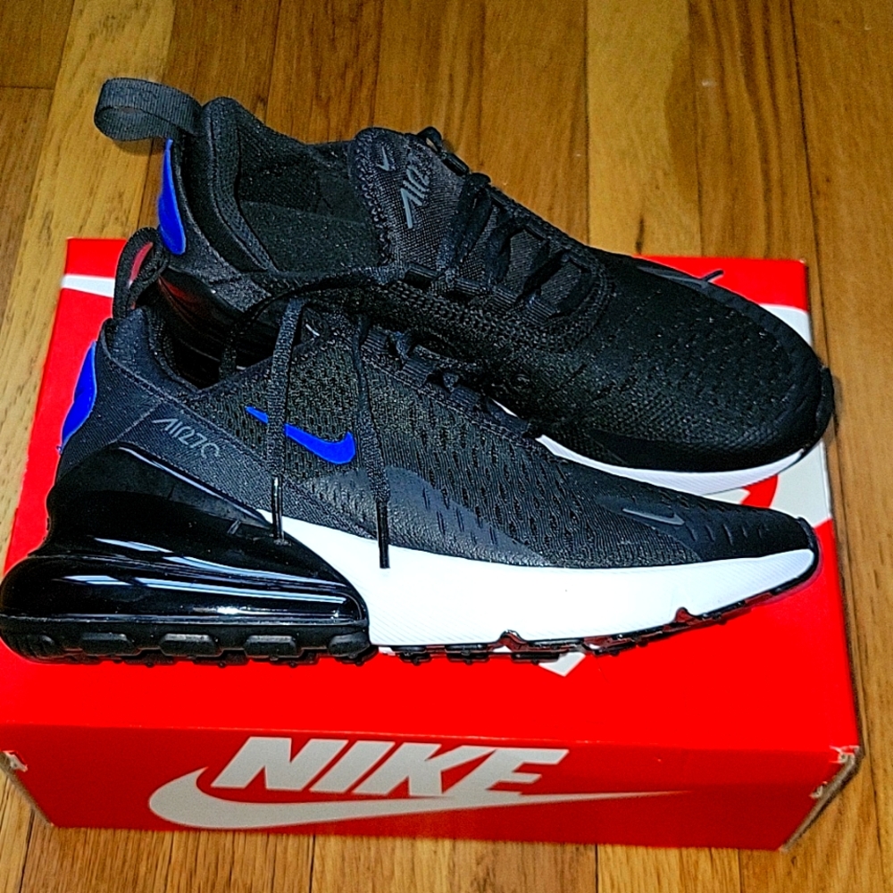 BNIB Nike Air Max Kids 5.5 Black/royal blue